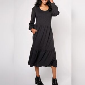 Chic Charcoal Long Sleeve Dress‎